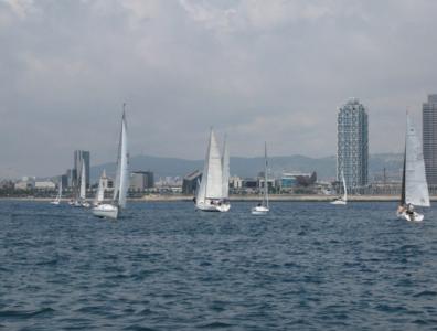 Primera prova de la Lliga del Club de Mar al Port Olímpic