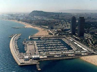 Port-Olimpic-de-Barcelona_articlefull