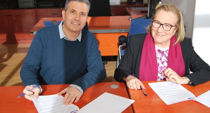 El CN Port d’Aro y la Fundación Jordi Comas firman un convenio para crear sinergias en el territorio