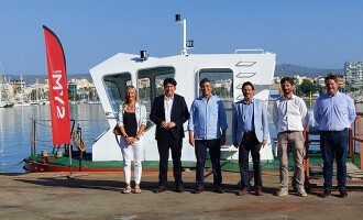 El puerto de Vilanova i la Geltrú acoge la construcción de un barco eléctrico pionero para usos portuarios