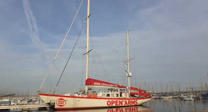 Éxito de visitas a la embarcación ASTRAL de Open Arms en el Puerto de Mataró