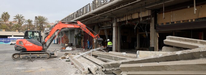 Empiezan las obras de construcción del balcón gastronómico del Port Olímpic